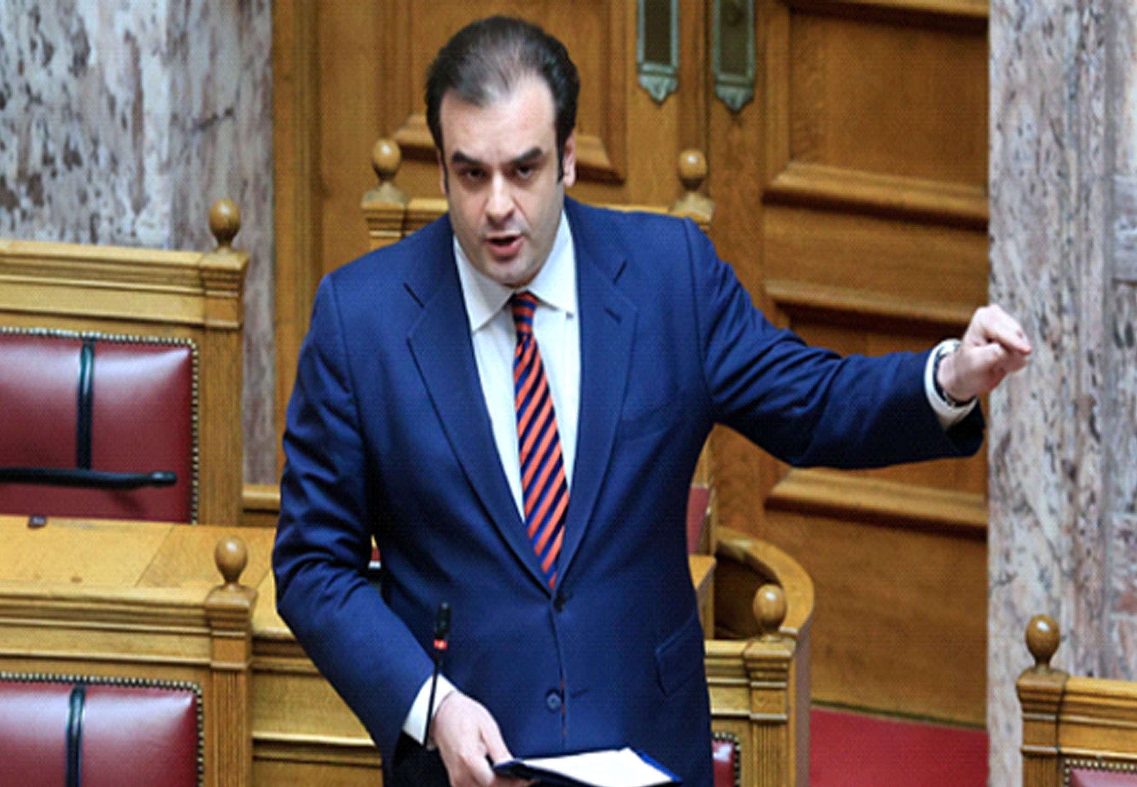 ΑΥΞΑΝΕΤΑΙ ΣΤΑ 1.600 ΕΥΡΩ ΤΟ ΑΚΑΤΑΣΧΕΤΟ ΣΤΟΥΣ ΤΡΑΠΕΖΙΚΟΥΣ ΛΟΓΑΡΙΑΣΜΟΥΣ