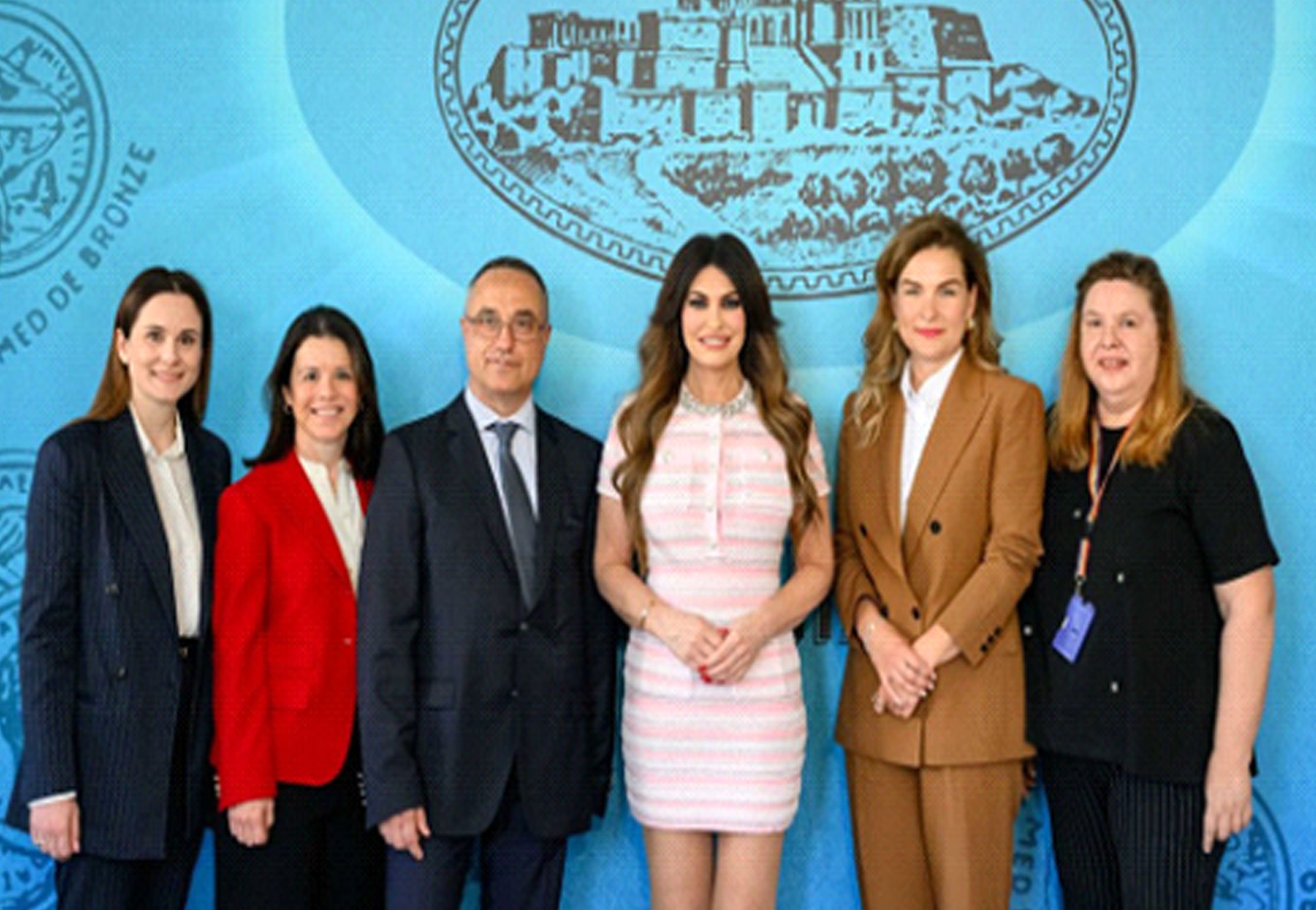 Η ΚΙΜΠΕΡΛΙ ΓΚΙΛΦΟΪΛ ΕΠΙΣΚΕΦΘΗΚΕ ΤΟ ΙΣΤΟΡΙΚΟ ΕΡΓΟΣΤΑΣΙΟ «ΠΑΥΛΙΔΗ»