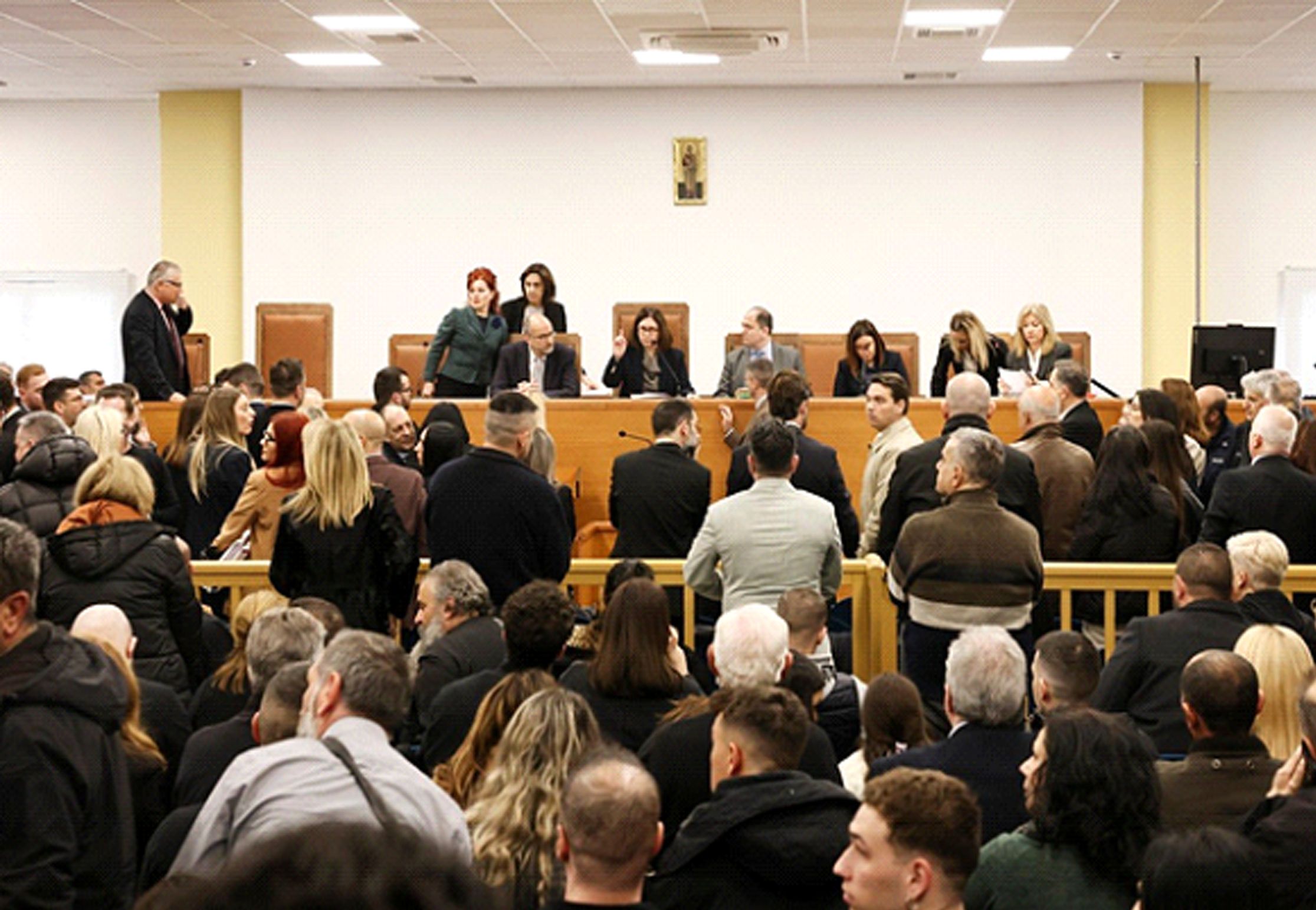 ΤΕΜΠΗ: ΔΕΚΤΟ ΤΟ ΑΙΤΗΜΑ ΑΠΟΧΗΣ ΑΠΟ ΤΗΝ ΠΡΟΕΔΡΟ ΤΟΥ ΔΙΚΑΣΤΗΡΙΟΥ