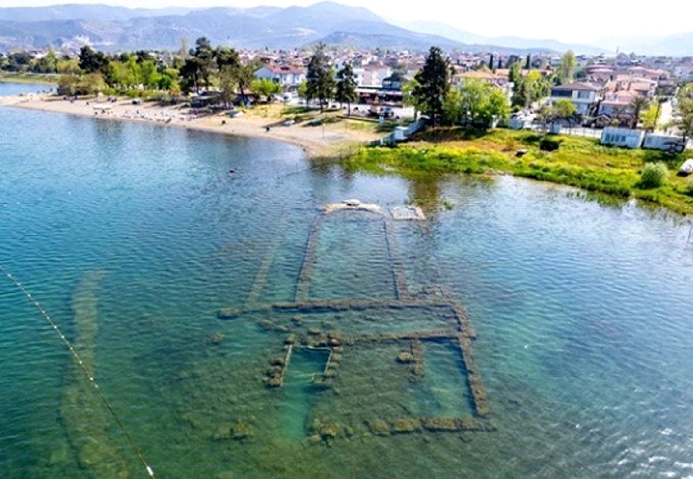 Ο ΒΥΘΙΣΜΕΝΟΣ ΑΡΧΑΙΟΣ ΝΑΟΣ ΣΤΗ ΝΙΚΑΙΑ…