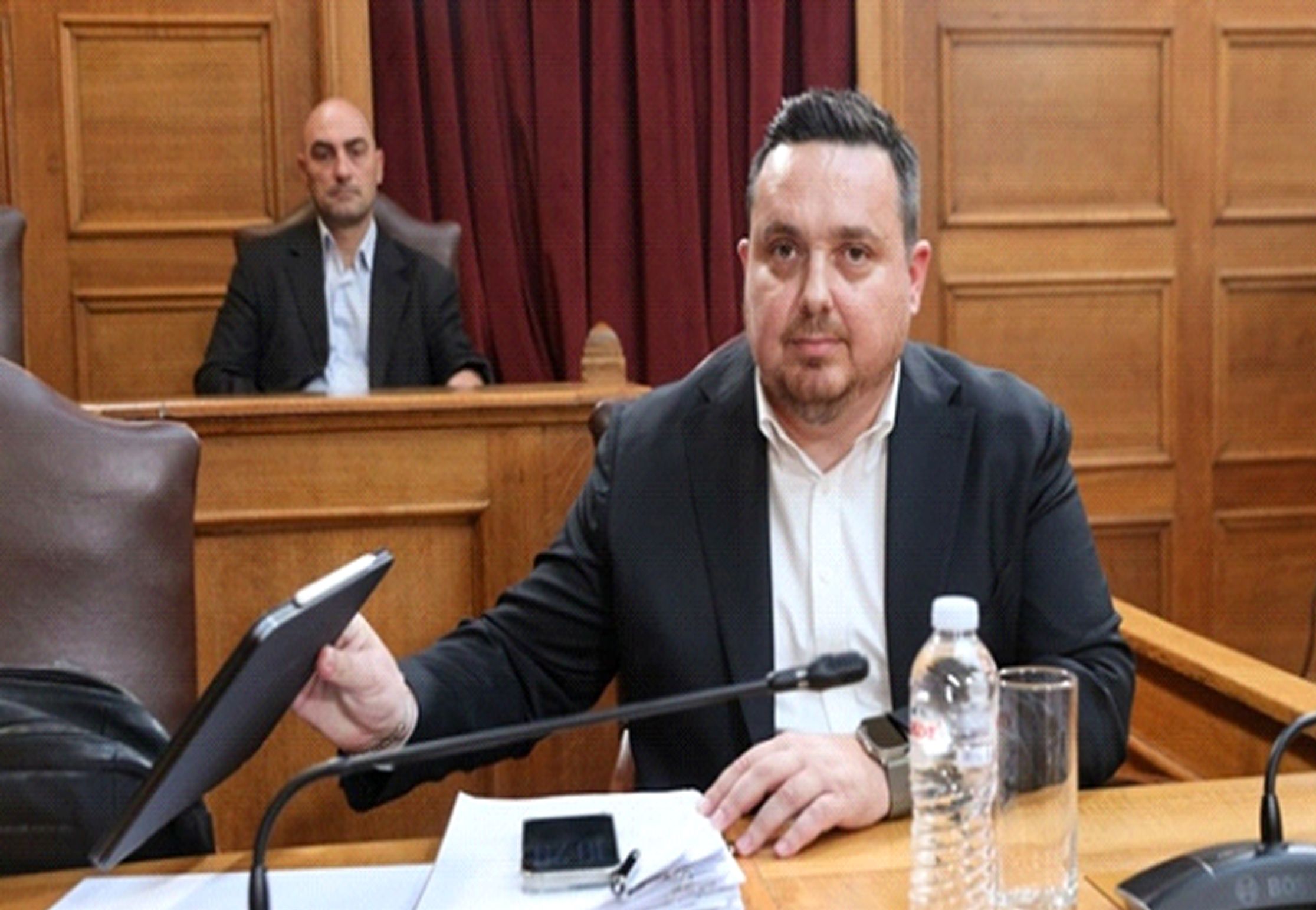 ΒΟΜΒΕΣ ΓΙΑ ΟΠΕΚΕΠΕ!