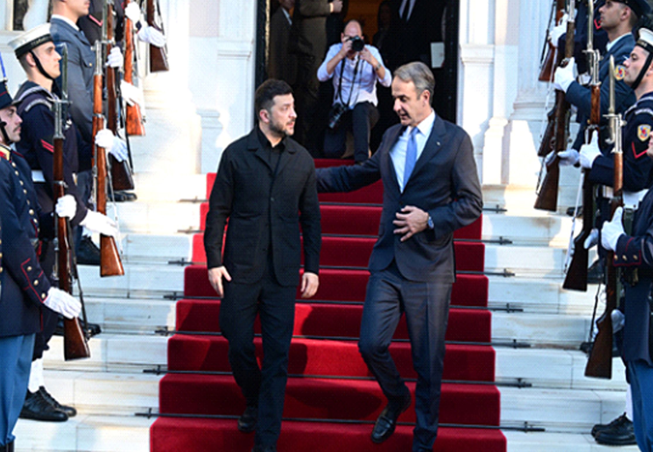 Η ΕΛΛΑΔΑ ΣΤΗ ΛΑΘΟΣ ΠΛΕΥΡΑ ΤΗΣ ΙΣΤΟΡΙΑΣ!