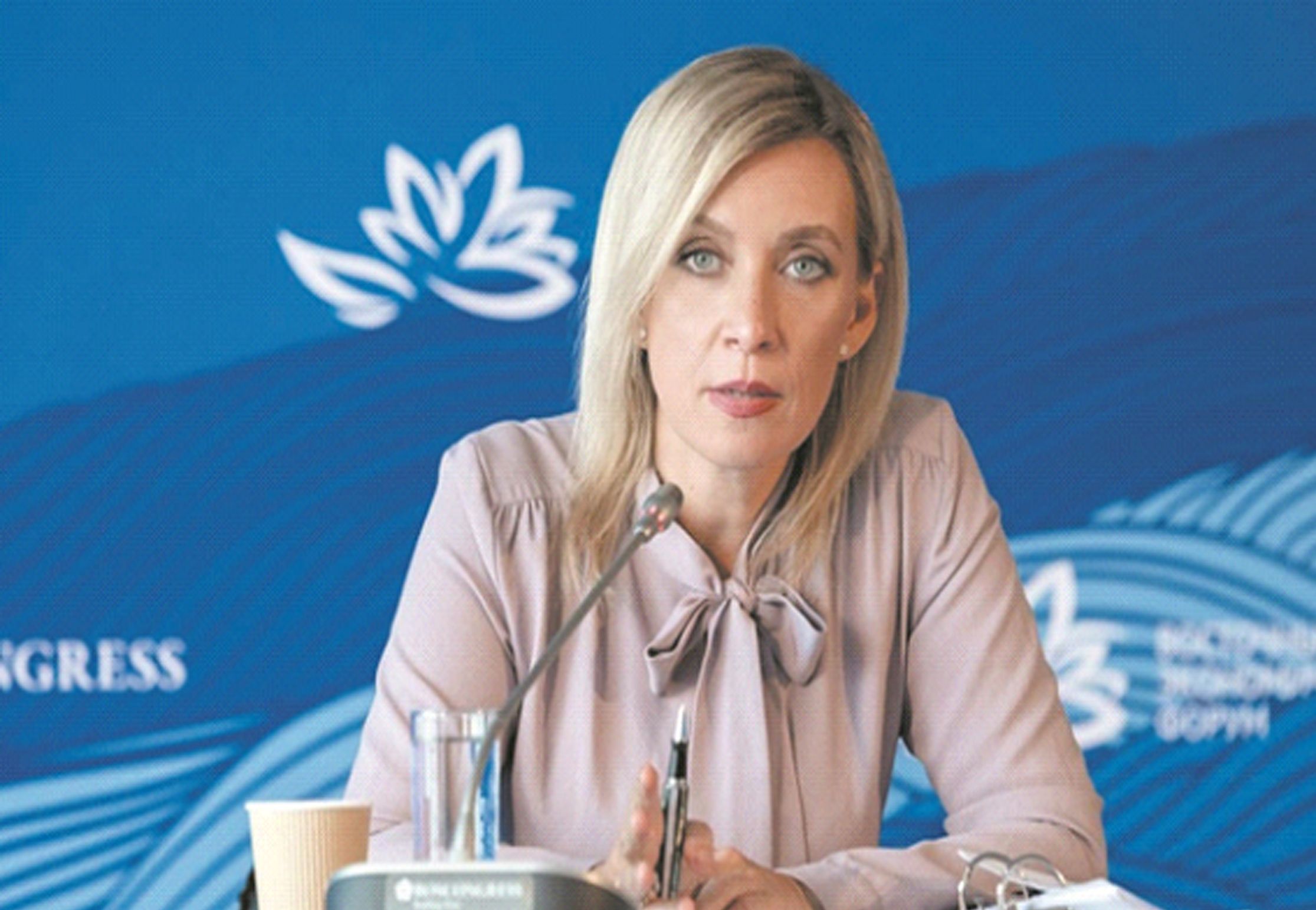 ΖΑΧΑΡΟΒΑ: «Η ΙΤΑΛΙΑ ΘΑ ΚΑΤΑΡΡΕΥΣΕΙ ΟΛΟΚΛΗΡΩΤΙΚΑ»!