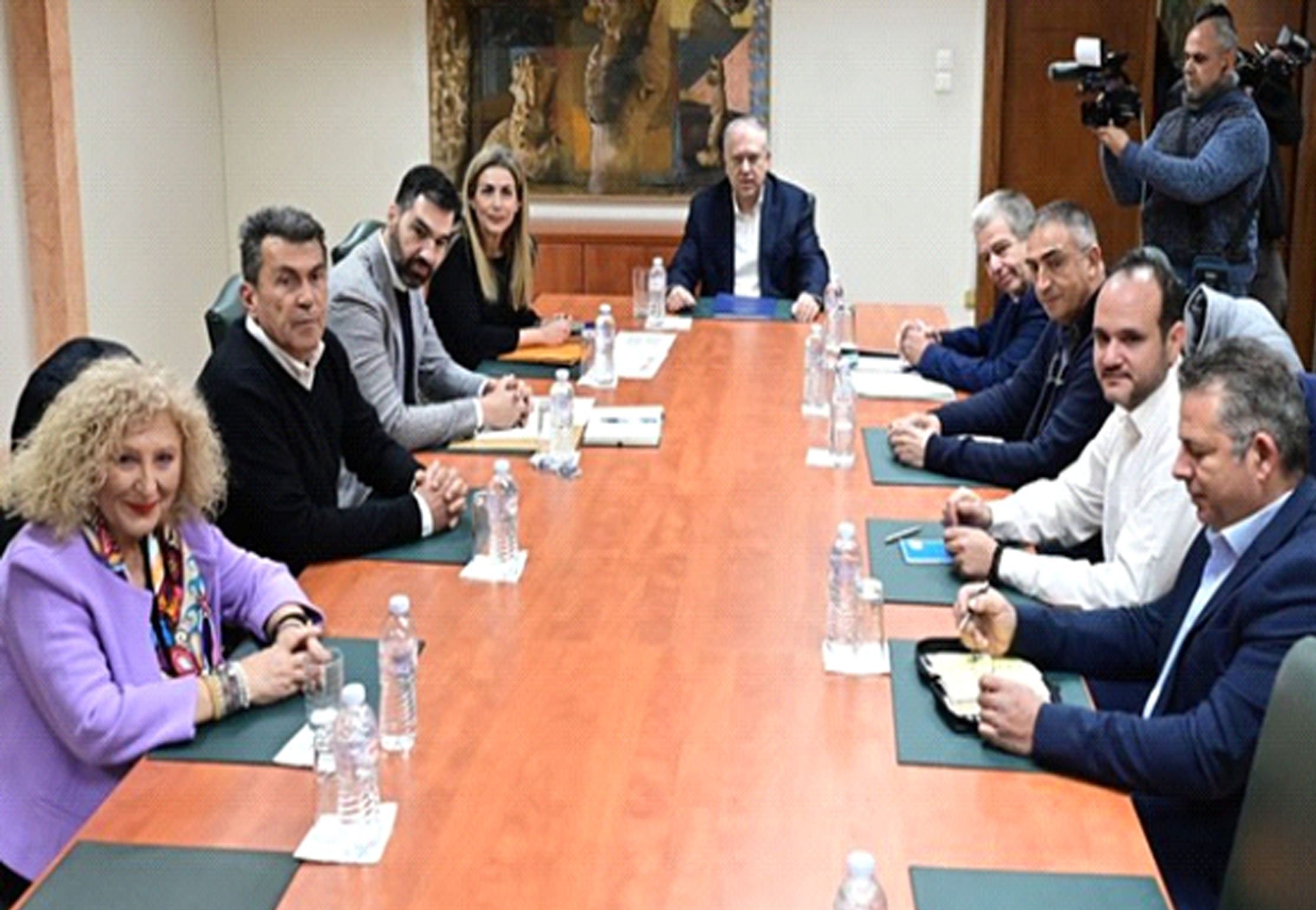 ΣΥΜΦΩΝΙΑ ΚΥΒΕΡΝΗΣΗ – ΒΕΝΖΙΝΟΠΩΛΩΝ